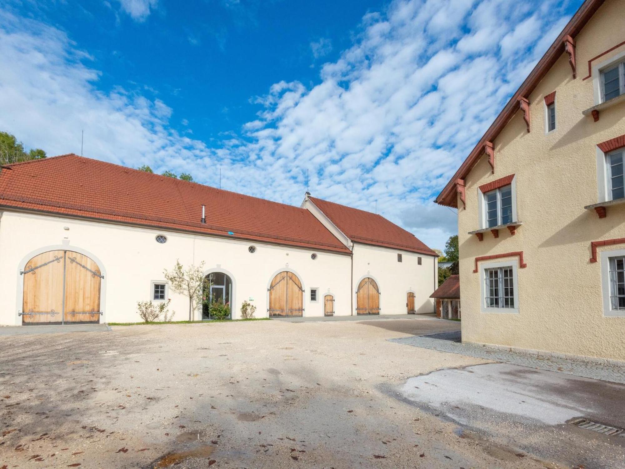 Lovely Holiday Home In Haunsheim Exterior foto